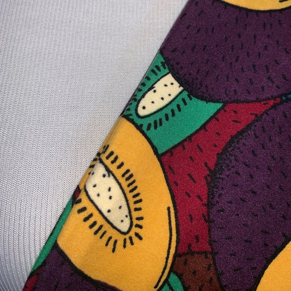 LuLa Roe Leggings - Picture 2 of 6